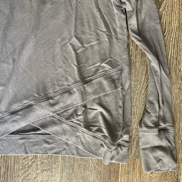 Athleta Long Sleeve - Picture 2 of 4